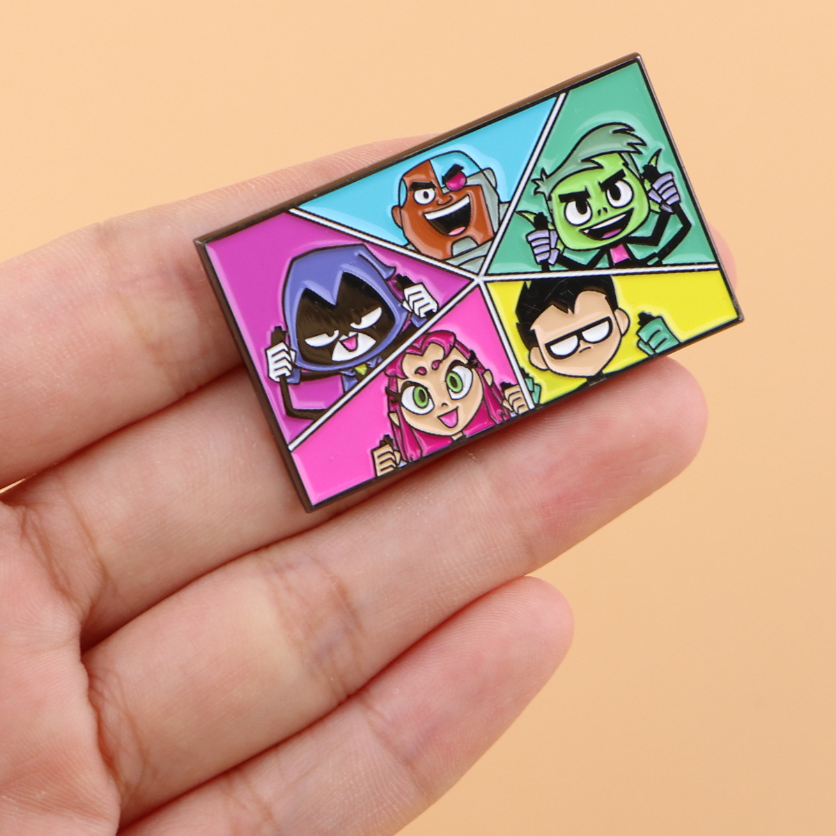 Tuxedo Lapel Pin - Nowa przypinka emaliowana z motywem drużyny